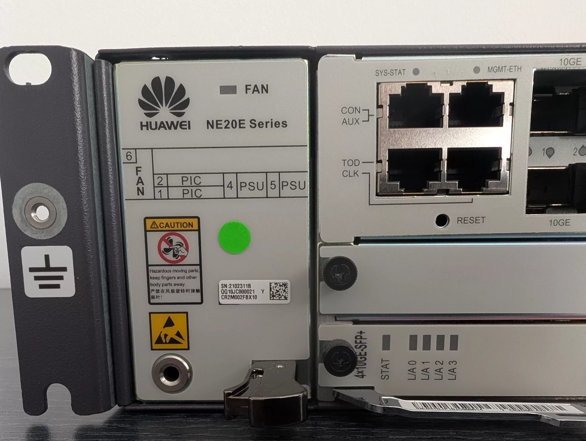 Huawei NE20E-S2F Bild 2